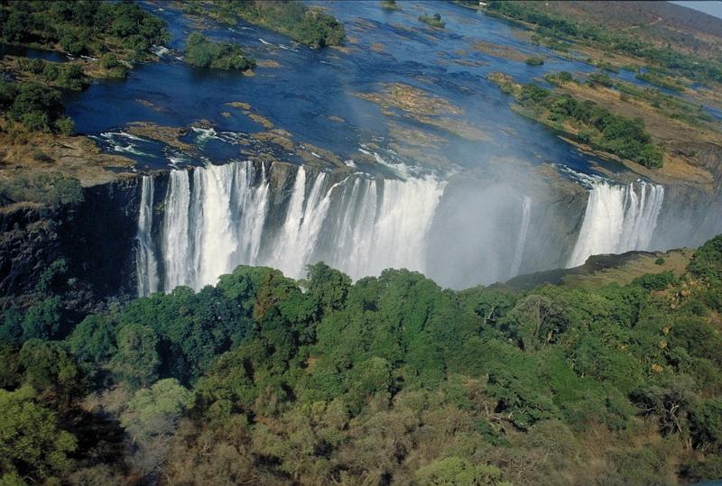 victoriafalls22m.jpg